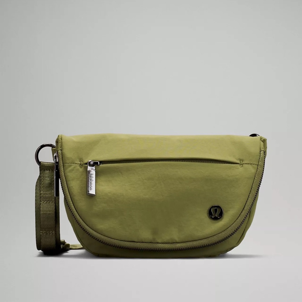 Lululemon All Night Micro Festival Bag